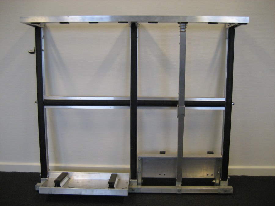 Kipbar fodskinne